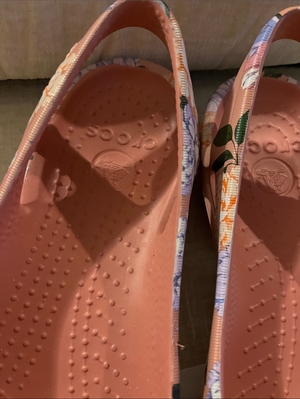 CROCS Women's Dusty Rose Floral Slip-On Flats - Picture 11 of 11